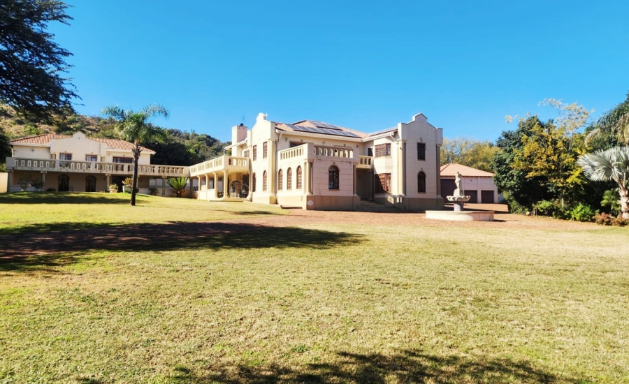 4 Bedroom Property for Sale in Wilkoppies North West